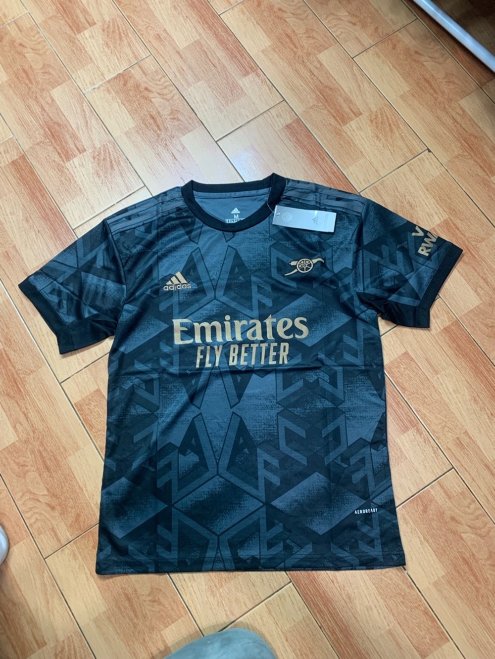 Adidas Arsenal 2022/23 jersey size M
